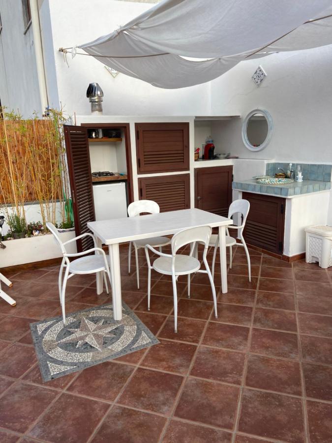 דירות ליפארי Casa Isabella Loc Turist Br מראה חיצוני תמונה