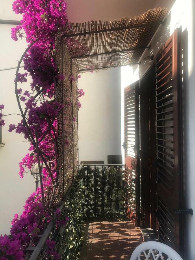 דירות ליפארי Casa Isabella Loc Turist Br מראה חיצוני תמונה