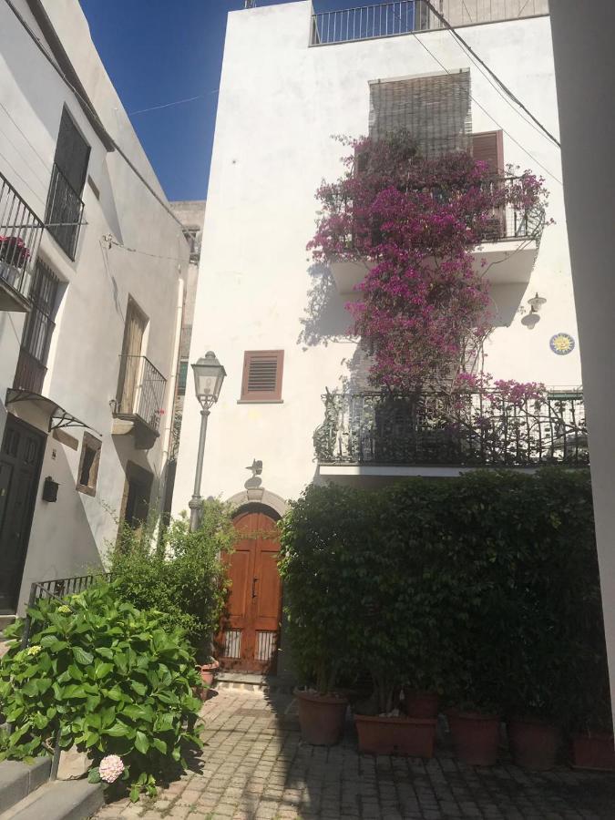 דירות ליפארי Casa Isabella Loc Turist Br מראה חיצוני תמונה